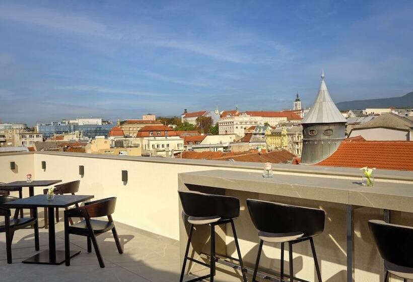 Art Otel Zagreb, Powered By Radisson Hotels