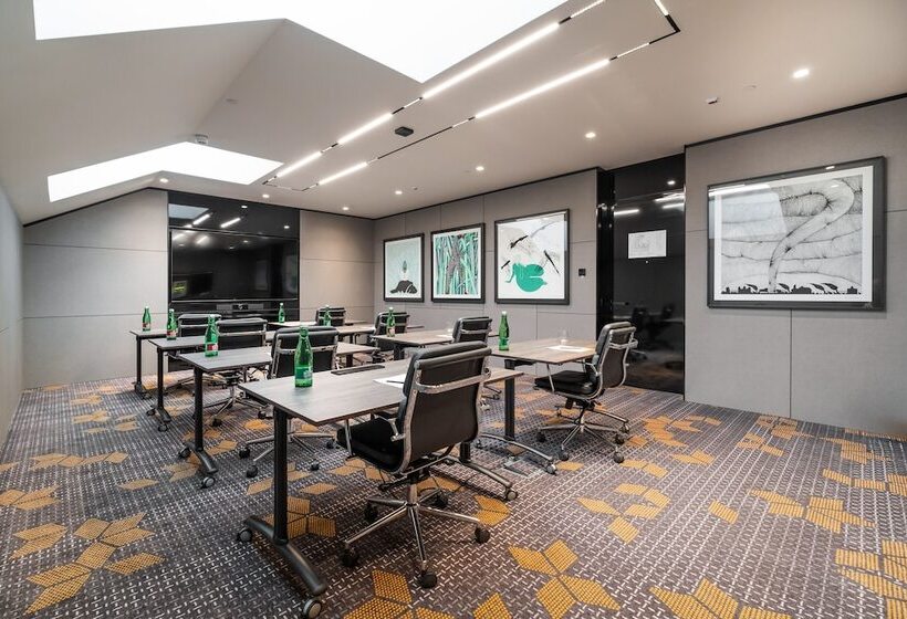 Art Otel Zagreb, Powered By Radisson Hotels