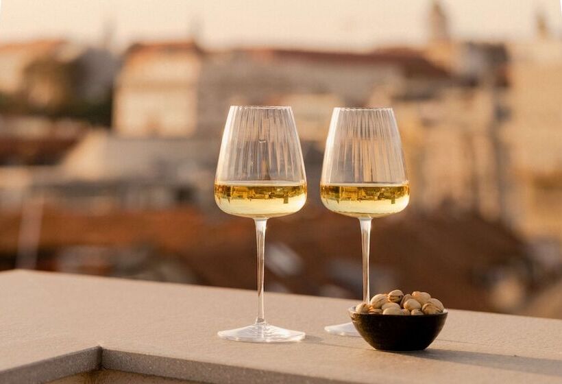 Art Otel Zagreb, Powered By Radisson Hotels