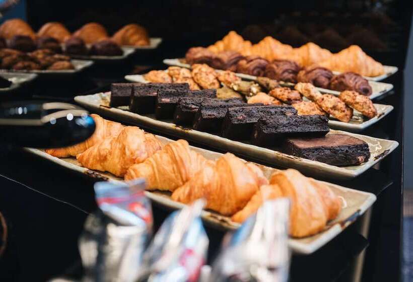 Art Otel Zagreb, Powered By Radisson Hotels