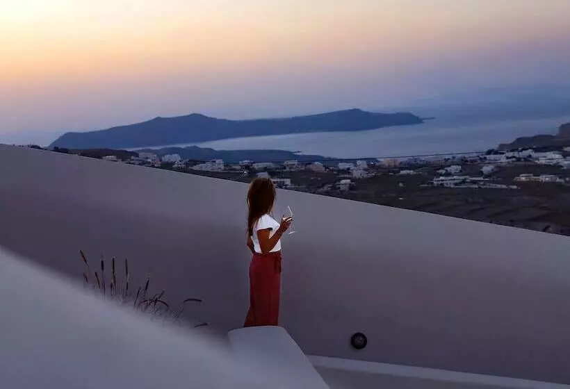 Aamiaismajoitus (B&B) Arxegono Cave Houses Santorini