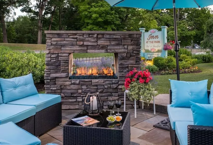 Aamiaismajoitus (B&B) Inn At The Park