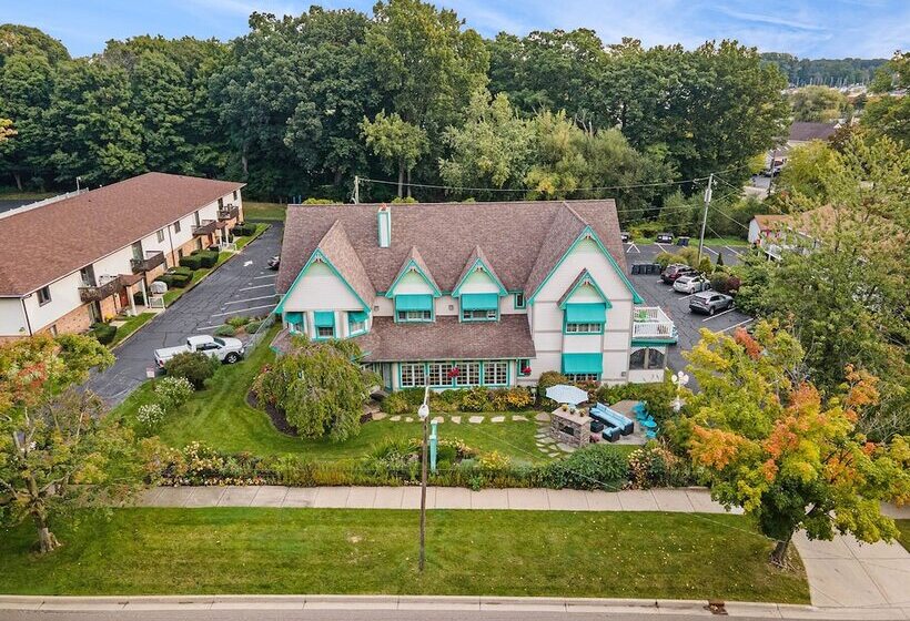 住宿加早餐 Inn At The Park