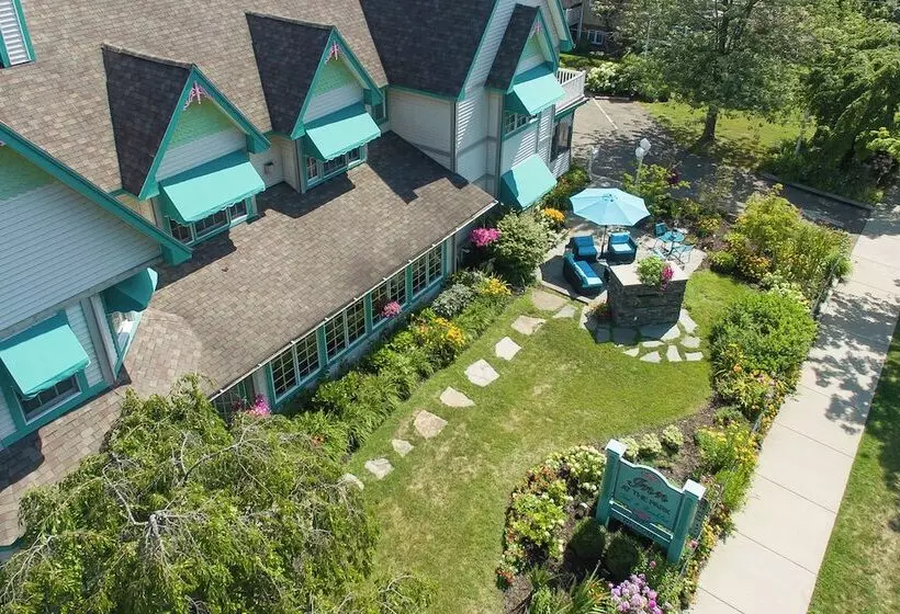 Aamiaismajoitus (B&B) Inn At The Park