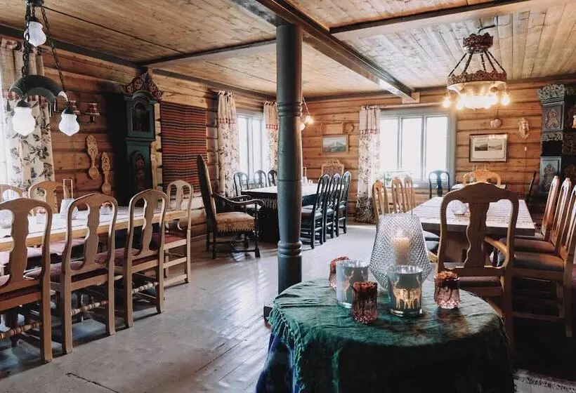 ベッドアンドブレックファースト Reinheimen Lodge