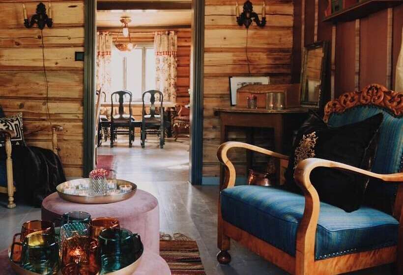 Bed and Breakfast Reinheimen Lodge