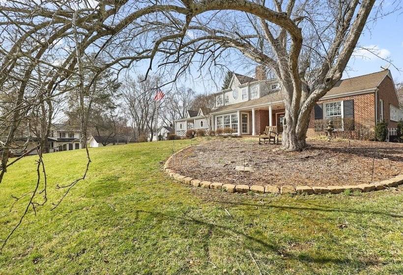 ベッドアンドブレックファースト The Emory House