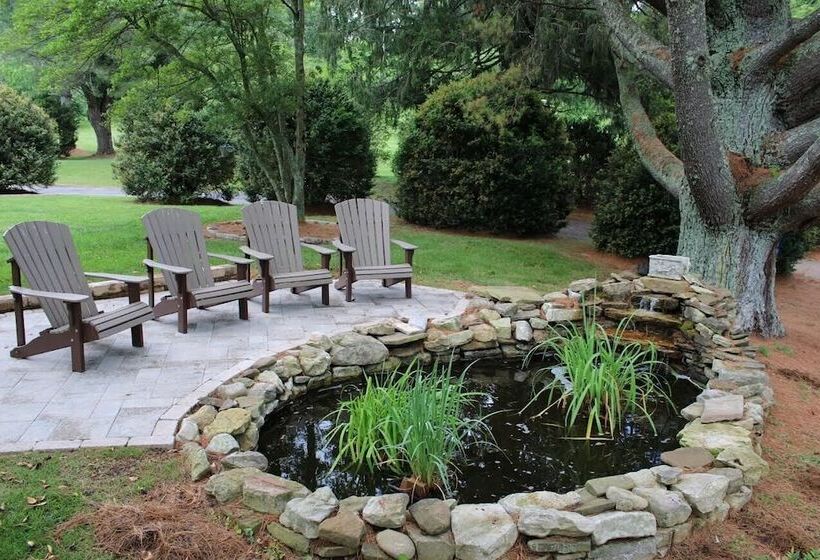 ベッドアンドブレックファースト The Emory House