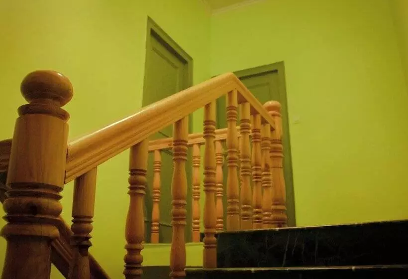 Aamiaismajoitus (B&B) The Himalayan Living Whistling Pines