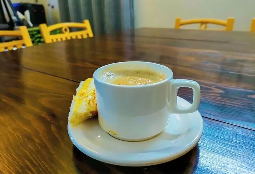 Aamiaismajoitus (B&B) The Himalayan Living Whistling Pines