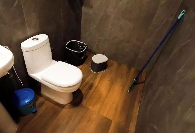 Aamiaismajoitus (B&B) The Himalayan Living Whistling Pines