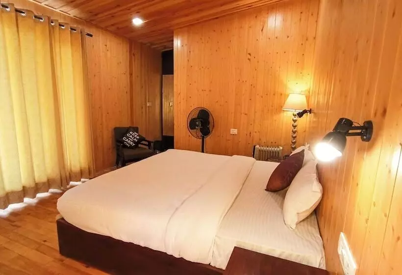 Aamiaismajoitus (B&B) The Himalayan Living Whistling Pines