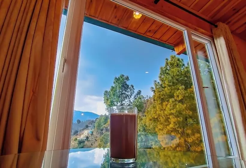 Aamiaismajoitus (B&B) The Himalayan Living Whistling Pines