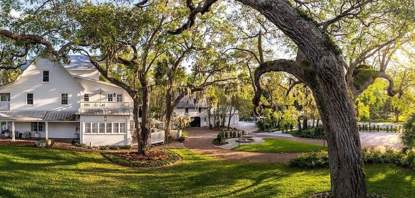 Bed and Breakfast Victoria 1883
