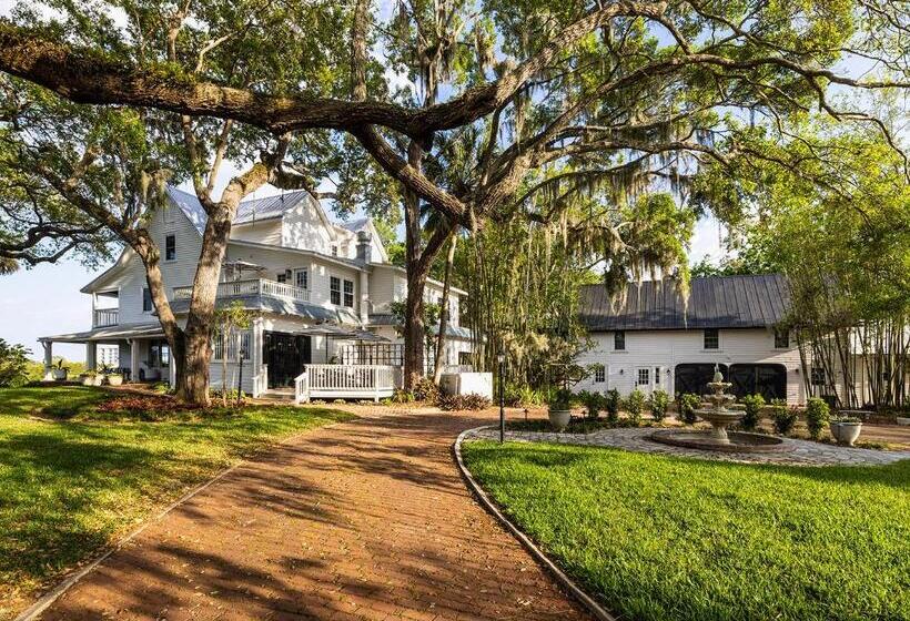 Bed and Breakfast Victoria 1883