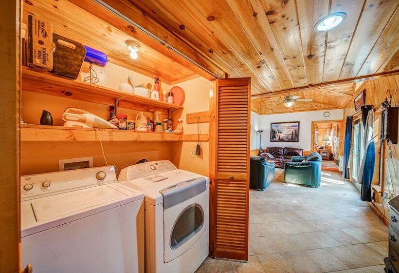 Blueridge Bunk House Wrap Around Deck!