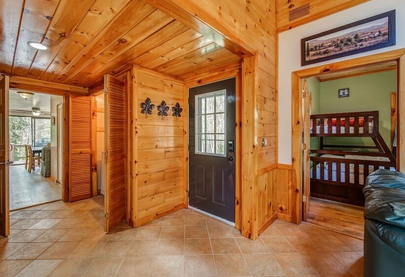 Blueridge Bunk House Wrap Around Deck!