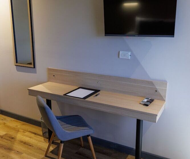 Fuente Mayor Hotel Terminal