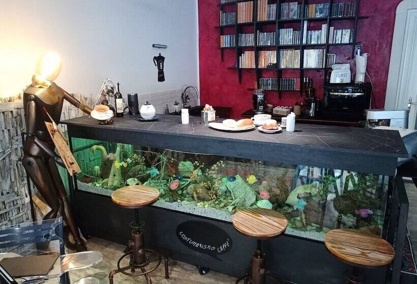 פונדק Costumbrismo Caffe