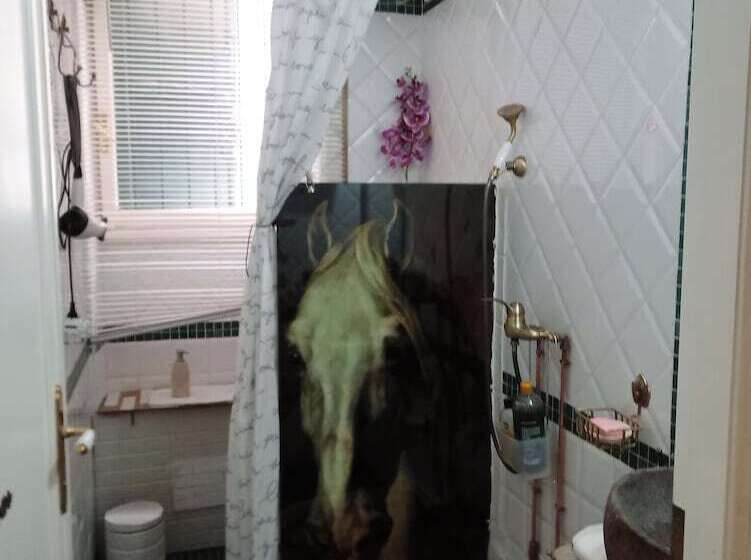 פונדק Costumbrismo Caffe