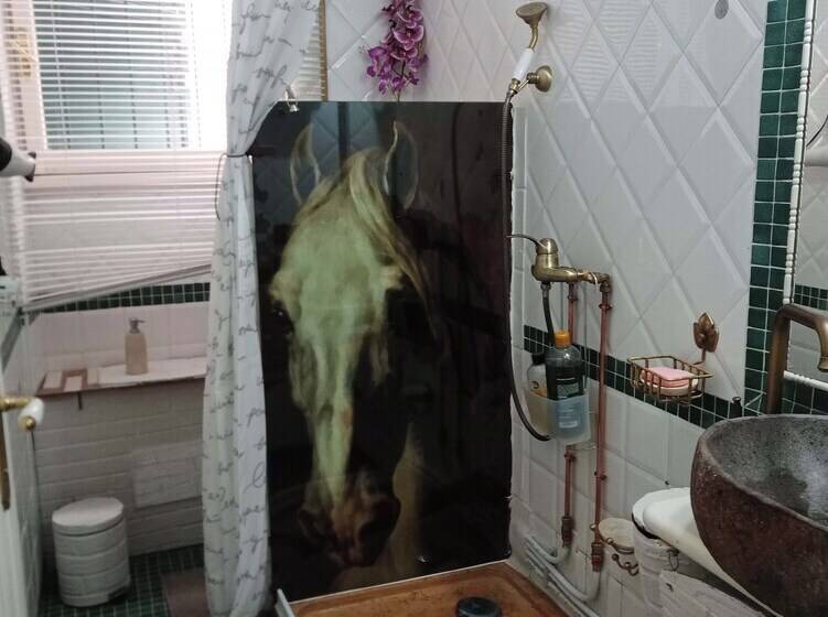 פונדק Costumbrismo Caffe