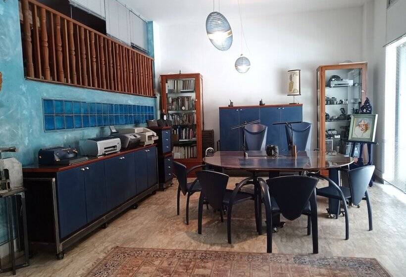 פונדק Costumbrismo Caffe