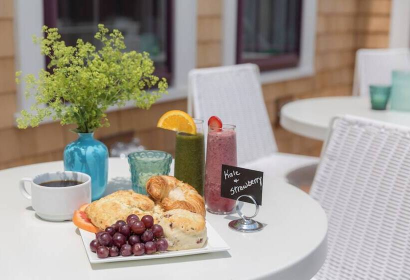 مسافرخانه The Swain House At 21 Broad