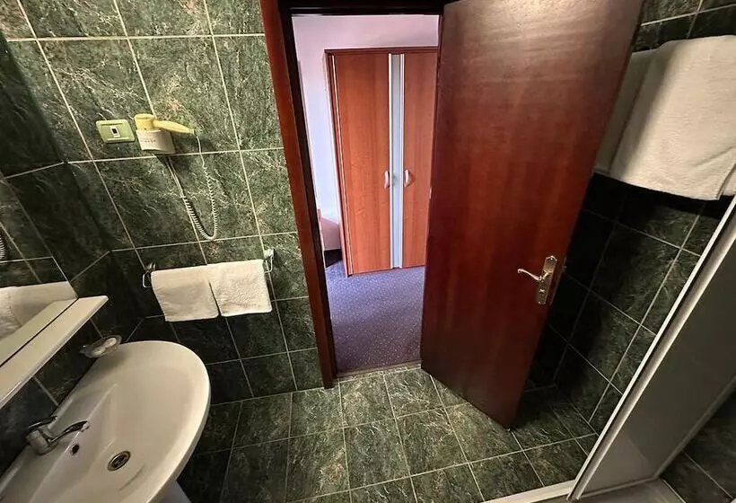 Hostel Stefania