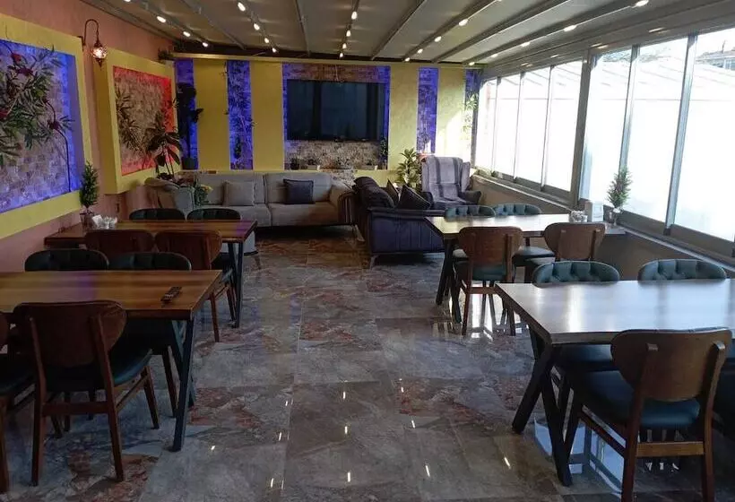 هتل Grand Bona Sera