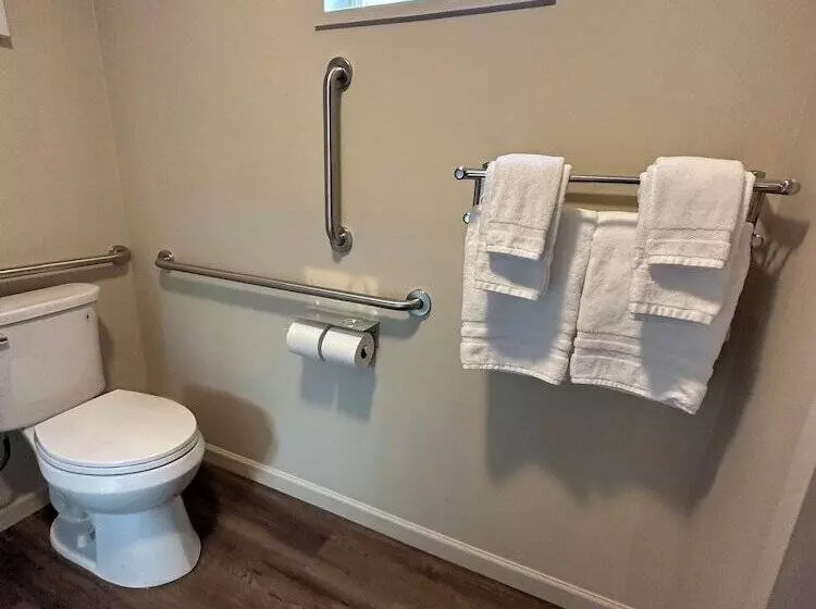 Hotelli Crater Lake Gateway   Hwy 140