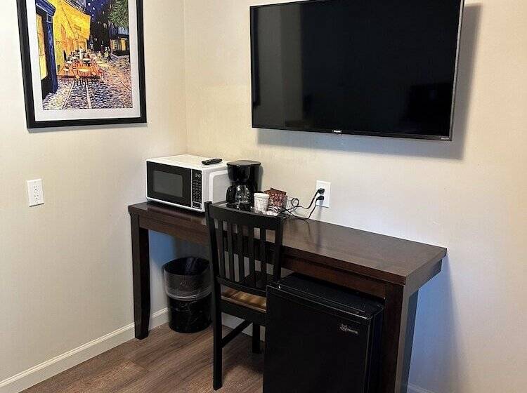 Szálloda Crater Lake Gateway   Hwy 140