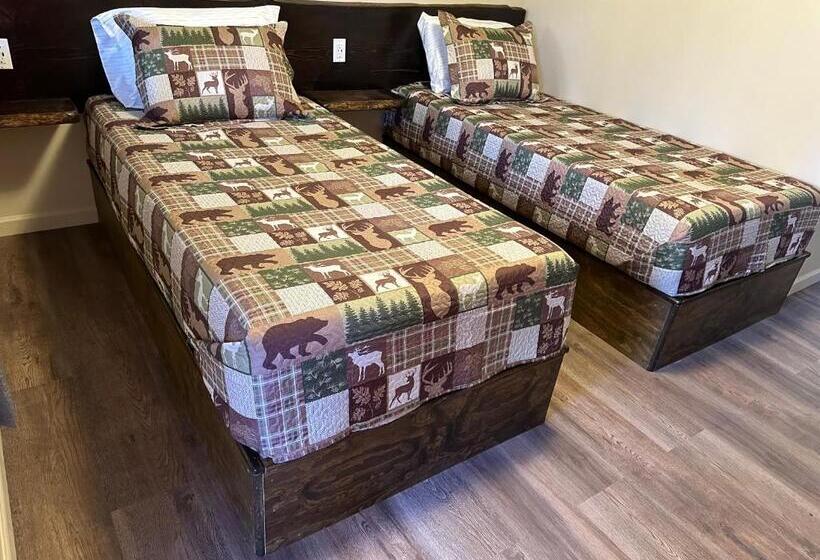 Szálloda Crater Lake Gateway   Hwy 140