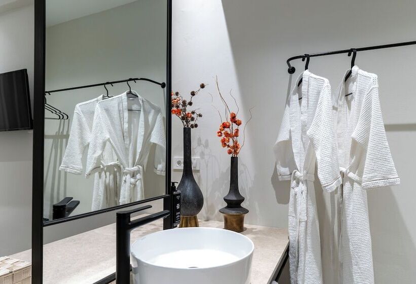 هتل Seaside Living