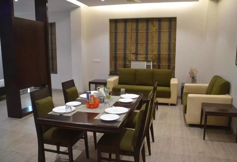 Hotelli Shrinath Palace