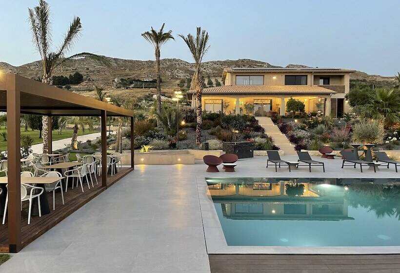 בית מלון כפרי Terreforti Luxury Village