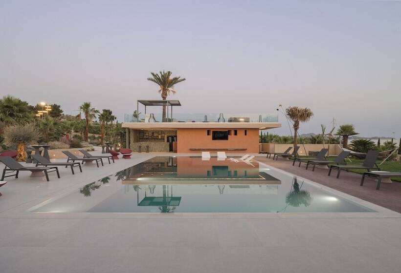 בית מלון כפרי Terreforti Luxury Village