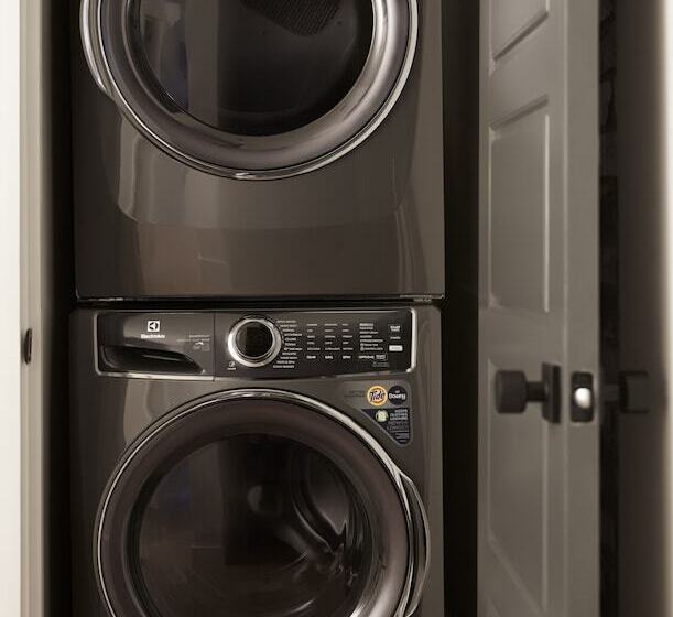 Note By Mint House   Nashville Art District