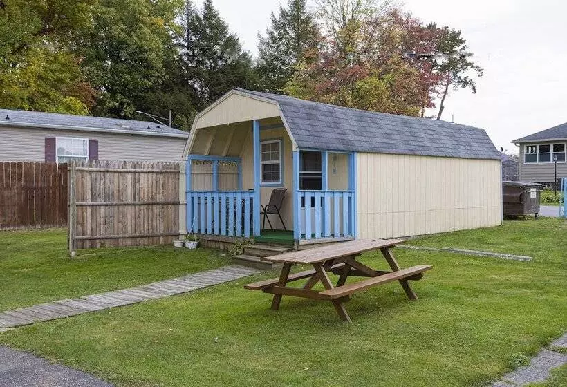 Parkside Motel By Oyo Meadville Conneaut Lake