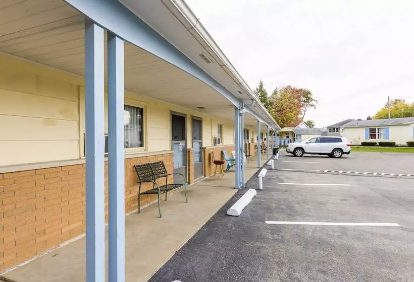 Parkside Motel By Oyo Meadville Conneaut Lake