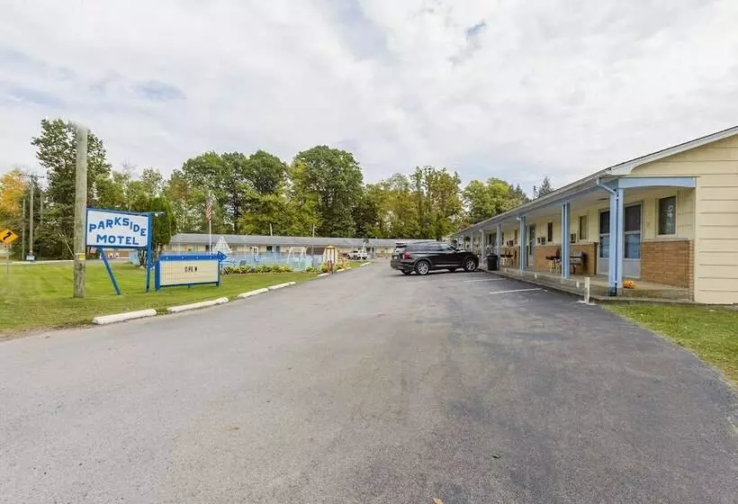 Parkside Motel By Oyo Meadville Conneaut Lake