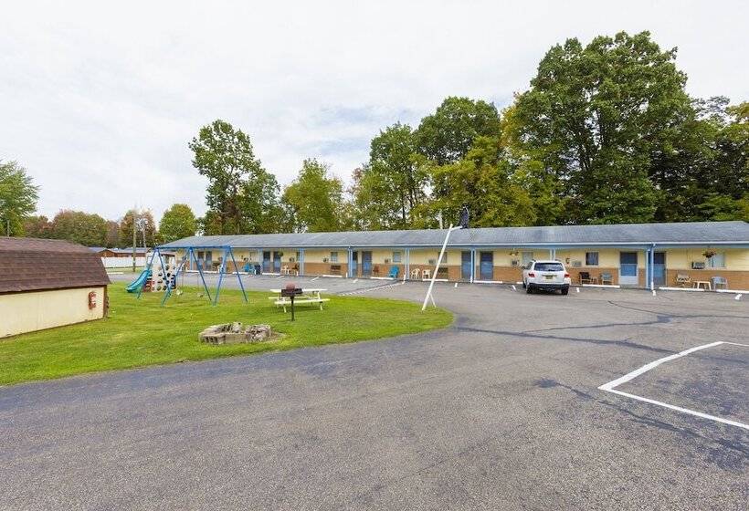 Parkside Motel By Oyo Meadville Conneaut Lake