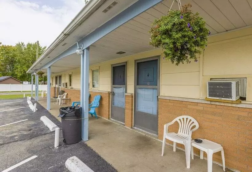 Parkside Motel By Oyo Meadville Conneaut Lake