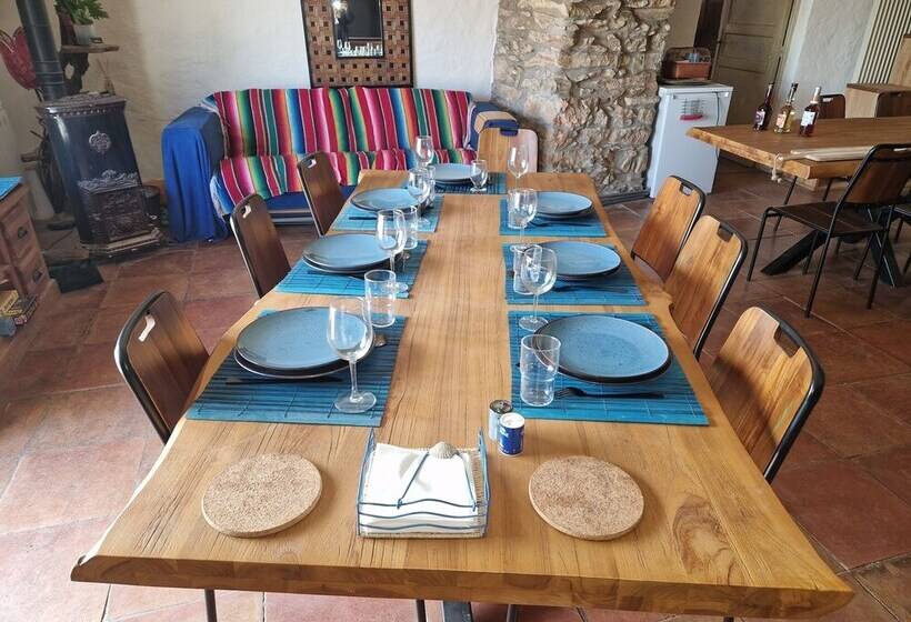 ペンション 2800 Chemin Du Landre