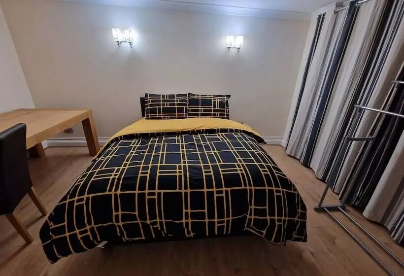 Majatalo Rooms Shared Kitchen Free Parking