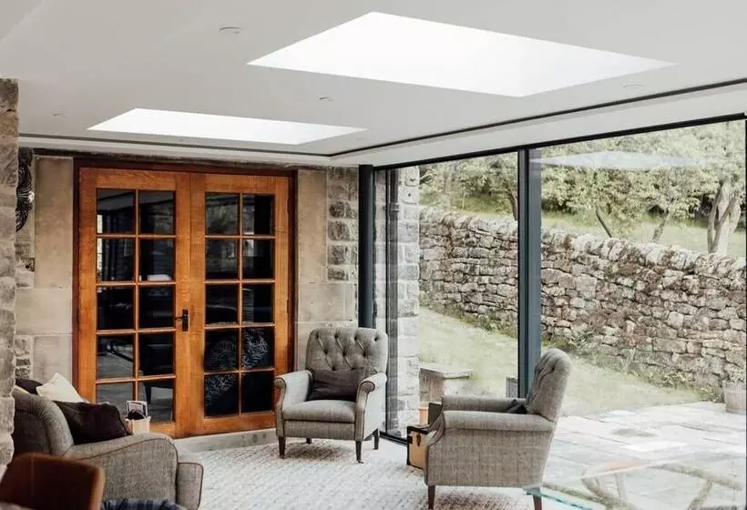 レジデンス Beautiful And Spacious Peak District House