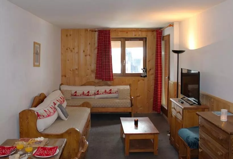 اقامتگاه Résidence Alpina Lodge By Valdiski