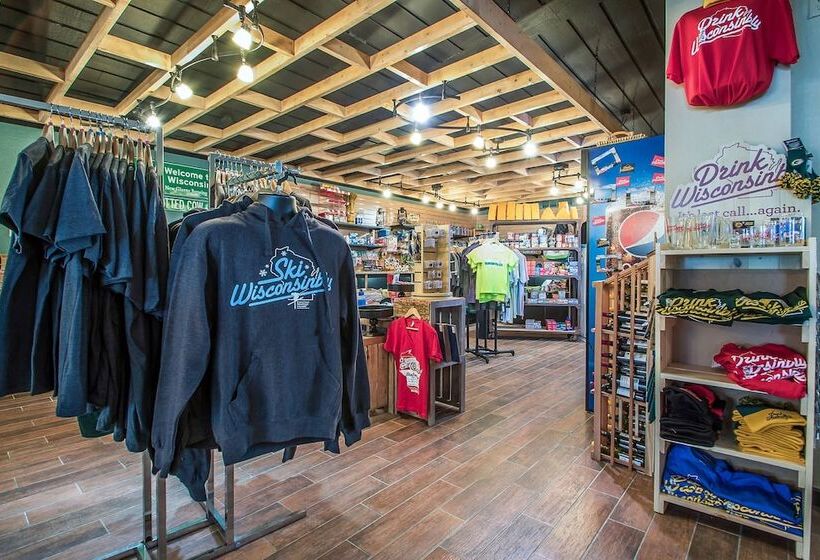 منتجع Christmas Mountain Campground