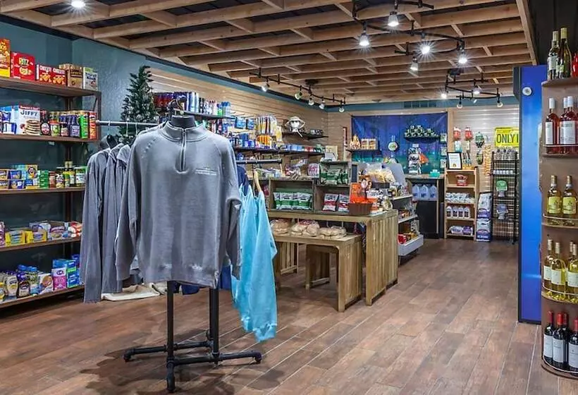 Lomakeskus Christmas Mountain Campground