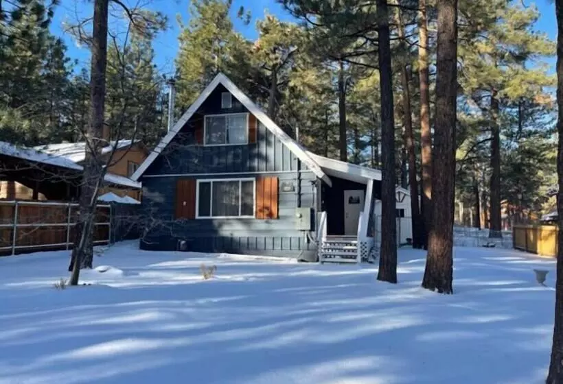 Vanderhut Chalet