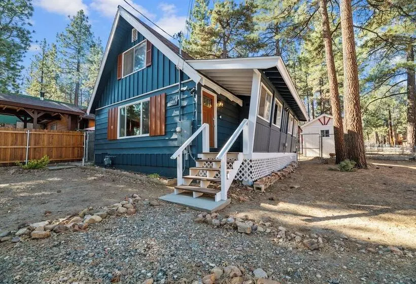 Vanderhut Chalet